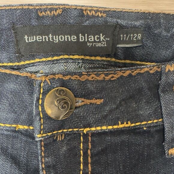 Slim Boot Low Rise Jeans Dark Wash Women 11/12R Thick Stitch Studs Whiskers Fade - Picture 7 of 16